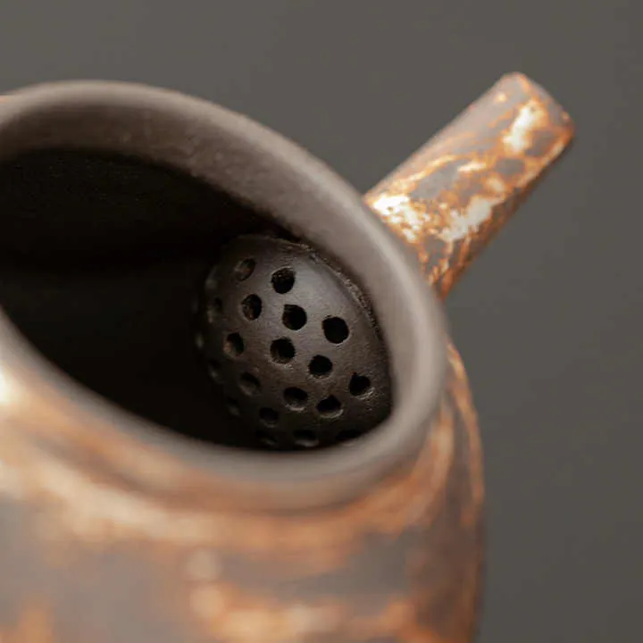 إبريق شاي صغير من الفخار الخام على الطراز الياباني ,Japanese style small raw pottery teapot