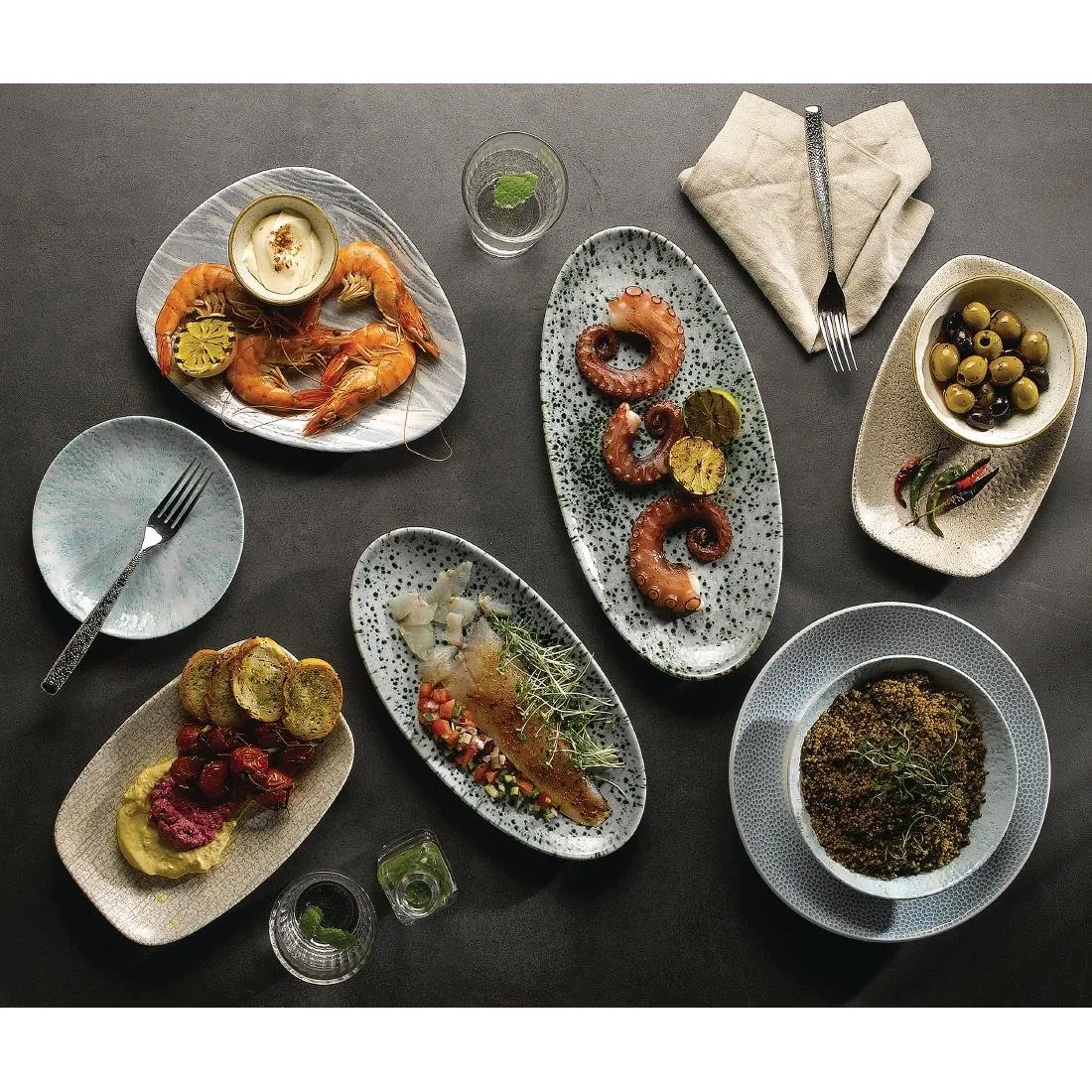 DF904 Churchill Raku Oblong Chef Plates Agate Grey 202 x 261mm (Pack of 12)