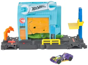 Hot Wheels City Gator Garage Attack Playset