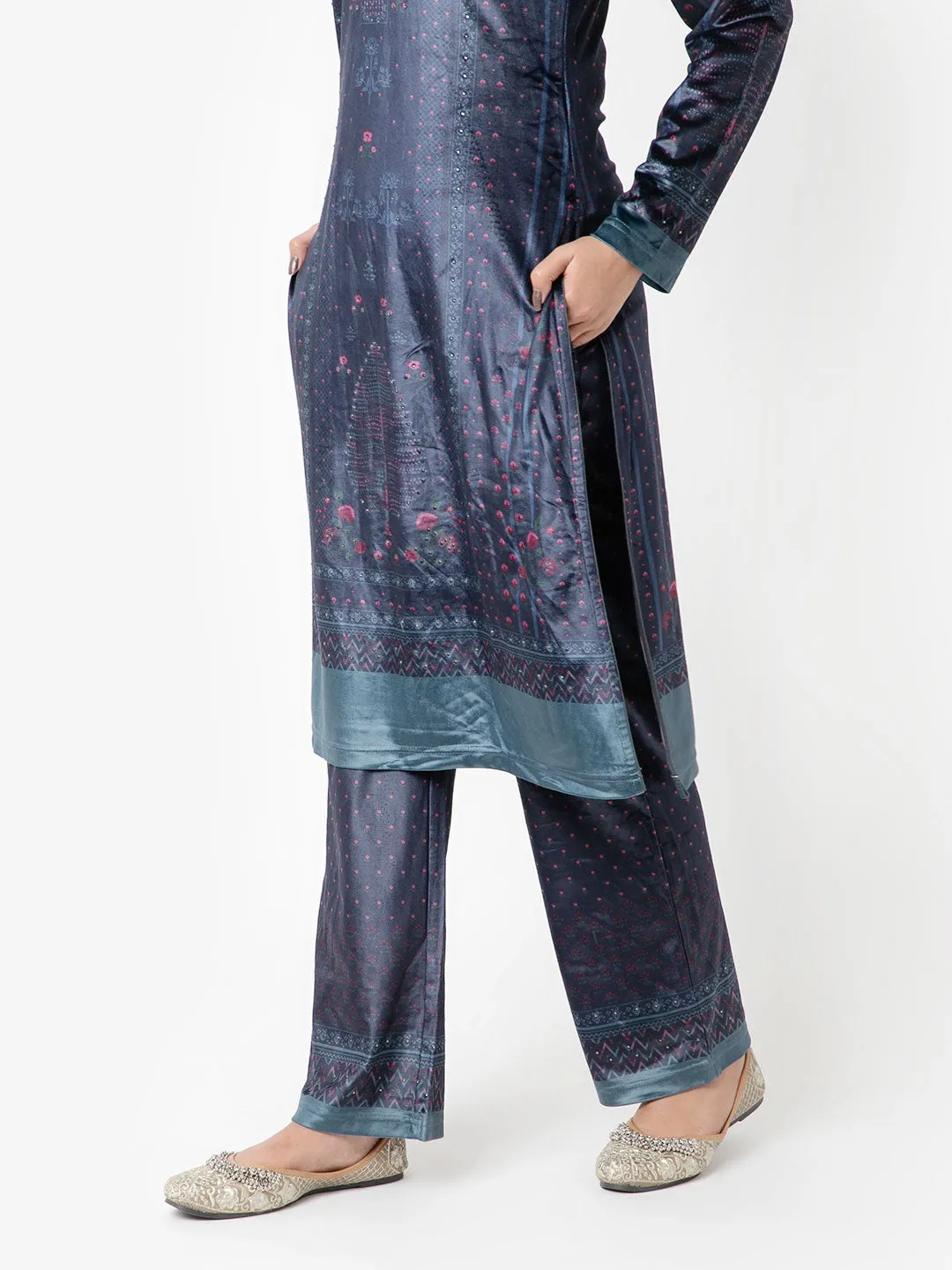 Wine Printed Velvet Kurta Set with Swarovski Work