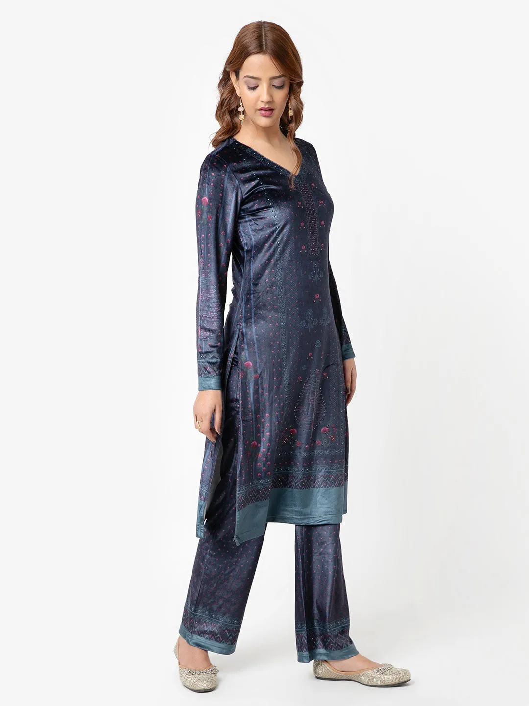 Wine Printed Velvet Kurta Set with Swarovski Work