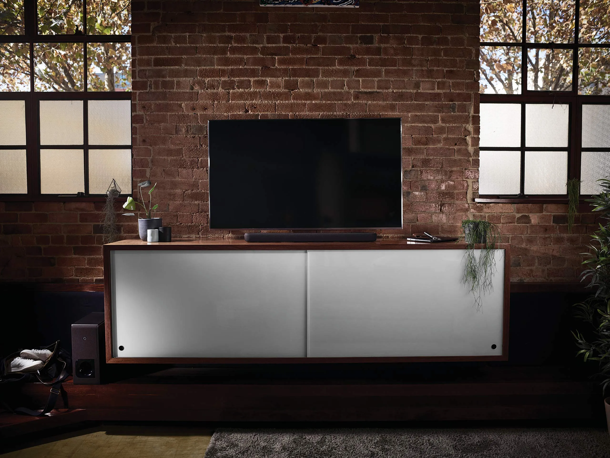 Yamaha YAS-209 Soundbar with wubwoofer- TV Speaker with Integrated Alexa Voice control & Wireless Subwoofer, in Black